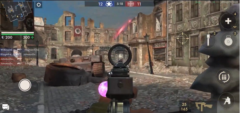 Aim accurately and kill quickly in World War Heroes MOD APK